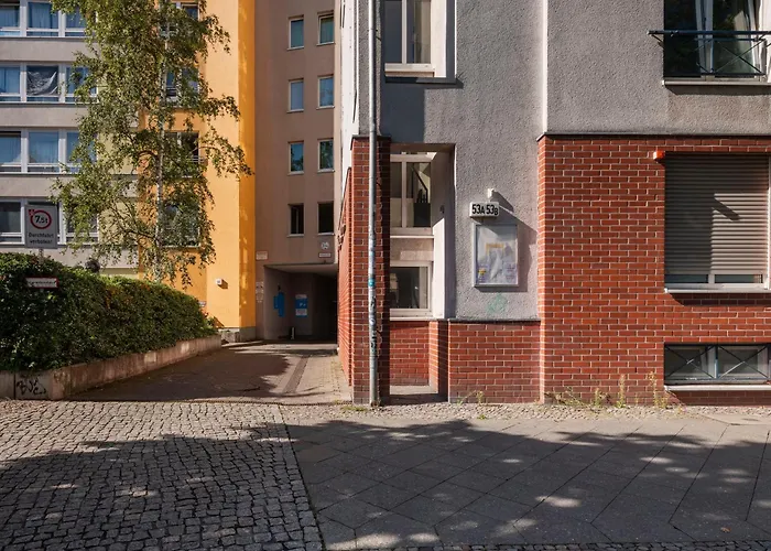 Ruhiges Mitte 26m2 - U-bahn Leopoldplatz By Берлин